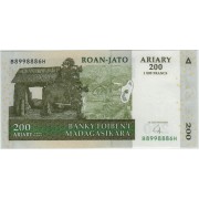 200 ариари. 2004 г.