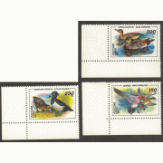 Утки 1994 г. 3 марки.